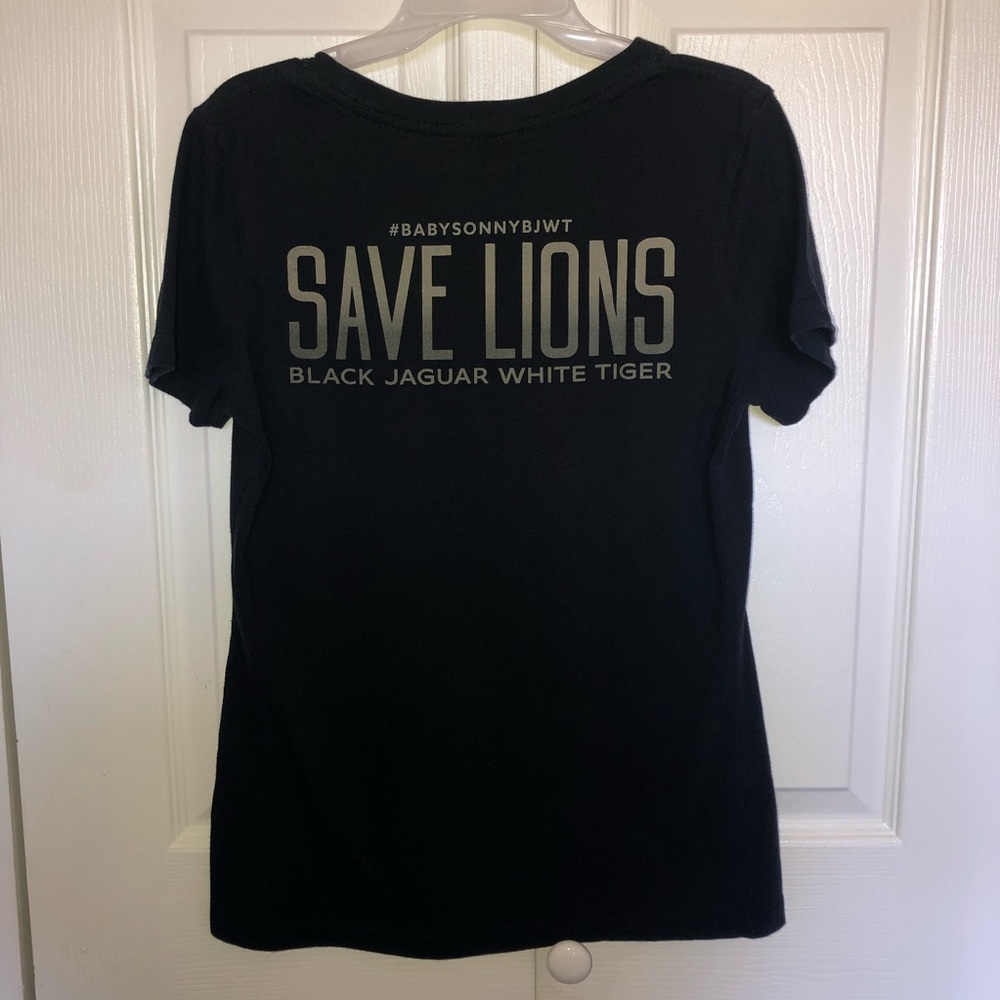 Beautiful lion T - Picture 3 of 4